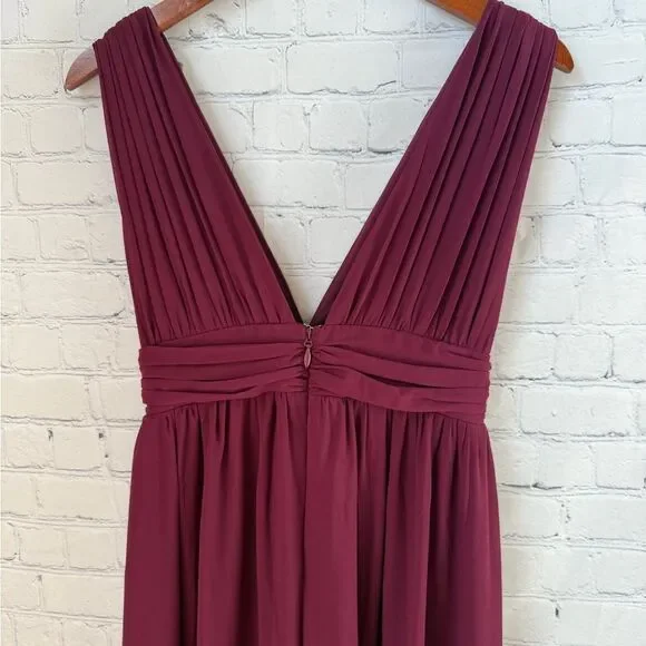 princess polly baby blue dress Burgundy dresses: the style guide main image 0
